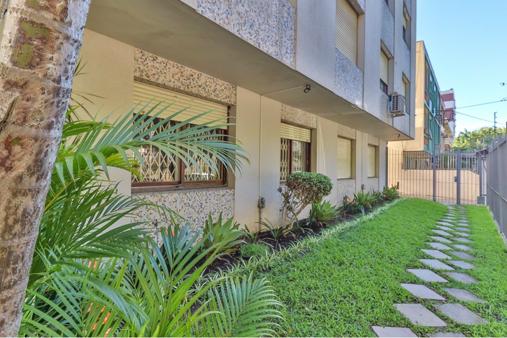 Apartamento à venda com 2 quartos, 63m² - Foto 3