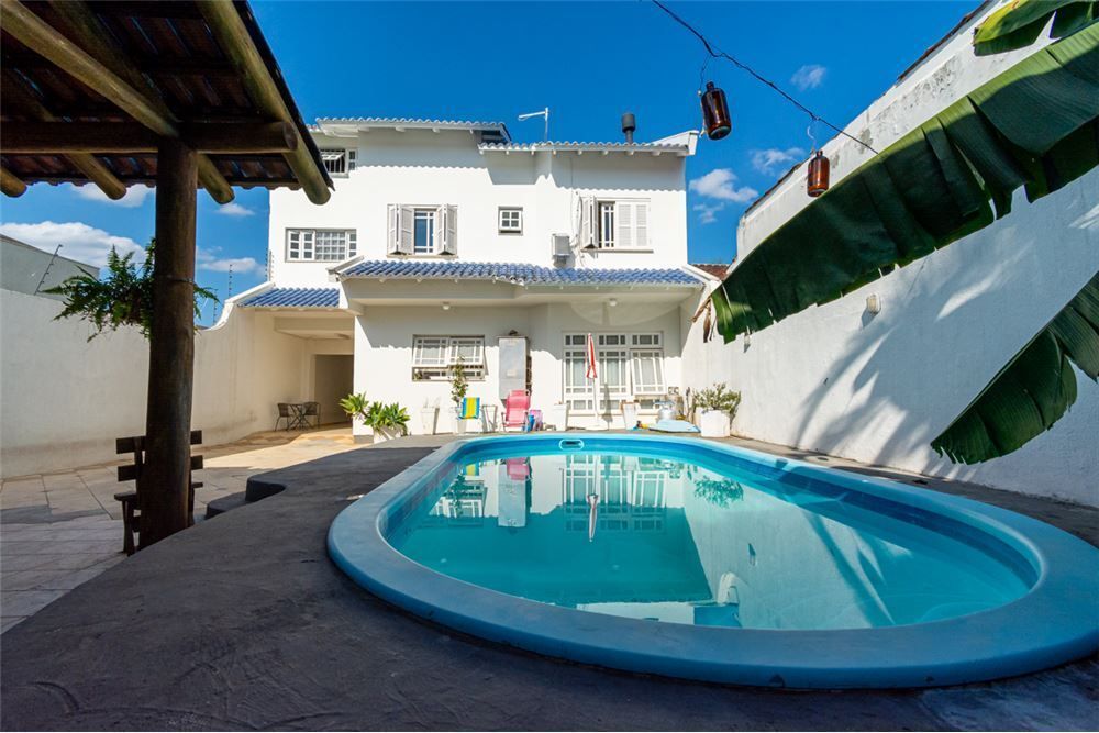 Casa à venda com 4 quartos, 295m² - Foto 14