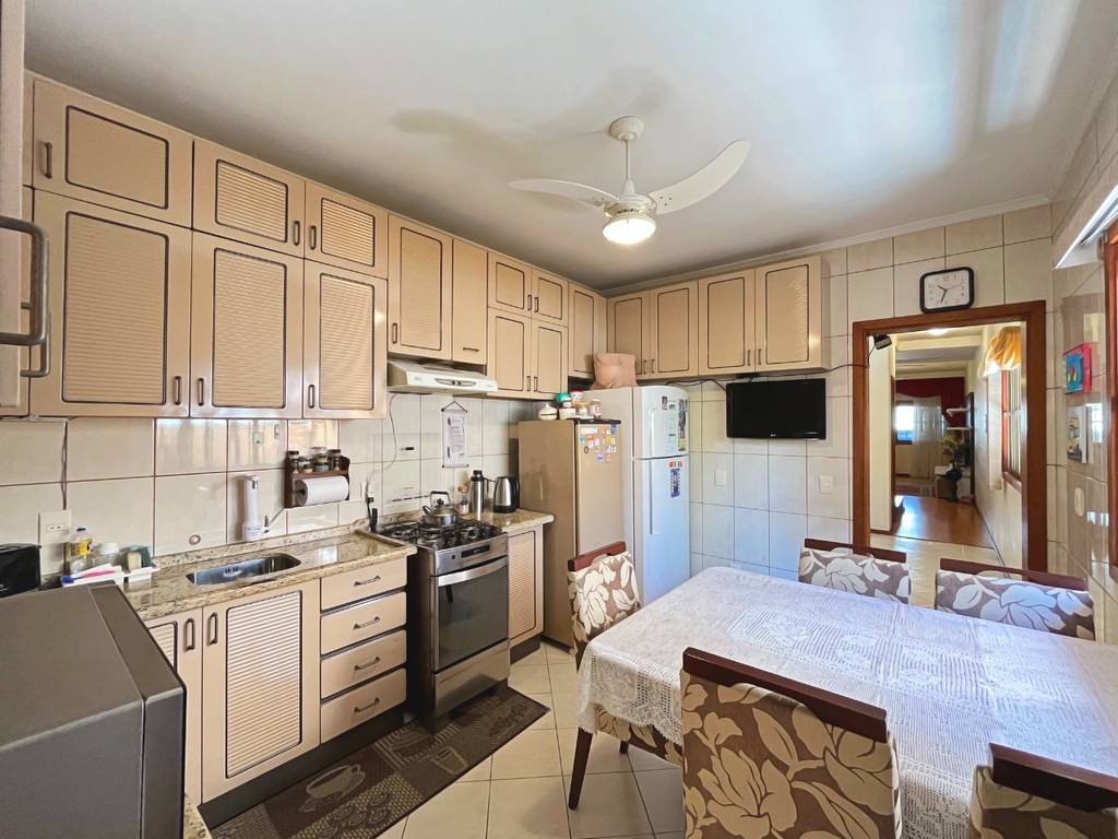 Casa, 3 quartos, 211 m² - Foto 8