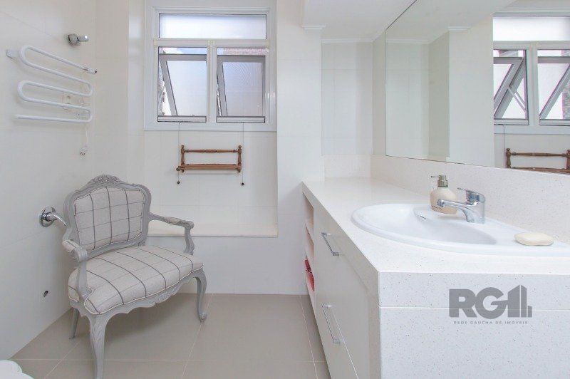 Apartamento à venda com 3 quartos, 189m² - Foto 25