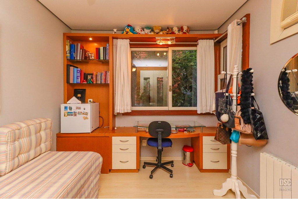 Casa de Condomínio à venda com 4 quartos, 379m² - Foto 45