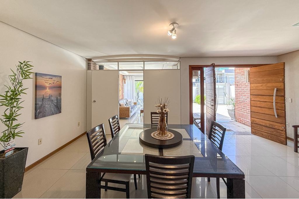 Casa, 3 quartos, 209 m² - Foto 43