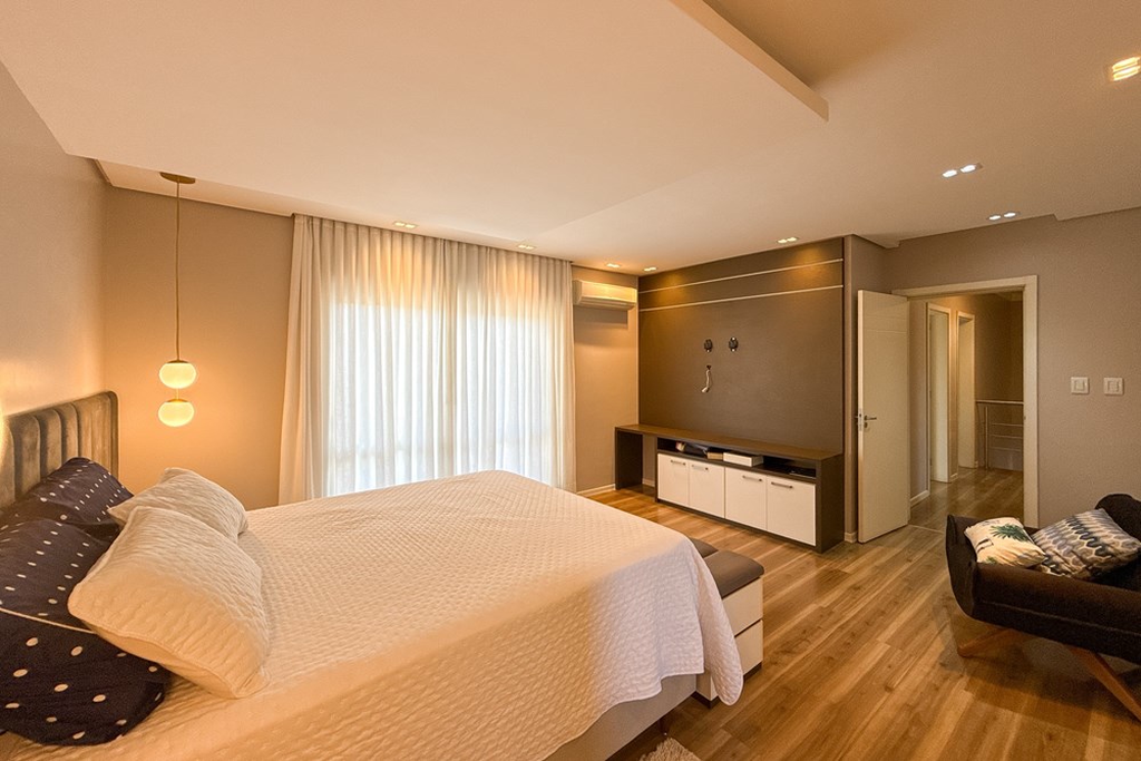 Casa, 4 quartos, 240 m² - Foto 20