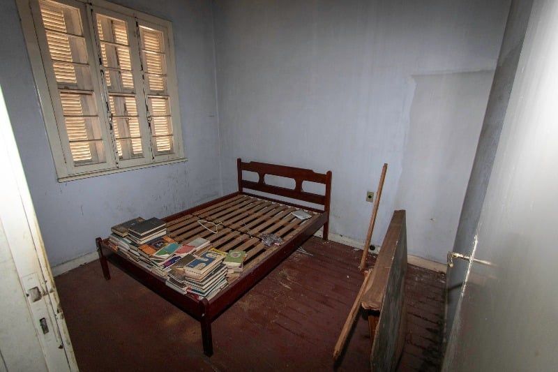 Casa à venda com 5 quartos, 145m² - Foto 9