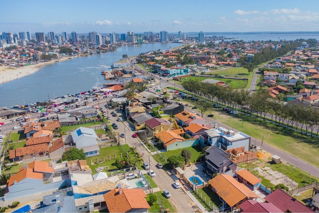 Casa à venda com 4 quartos, 397m² - Foto 28
