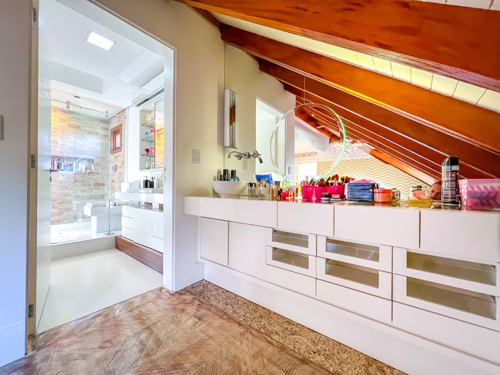 Casa de Condomínio à venda com 4 quartos, 631m² - Foto 16