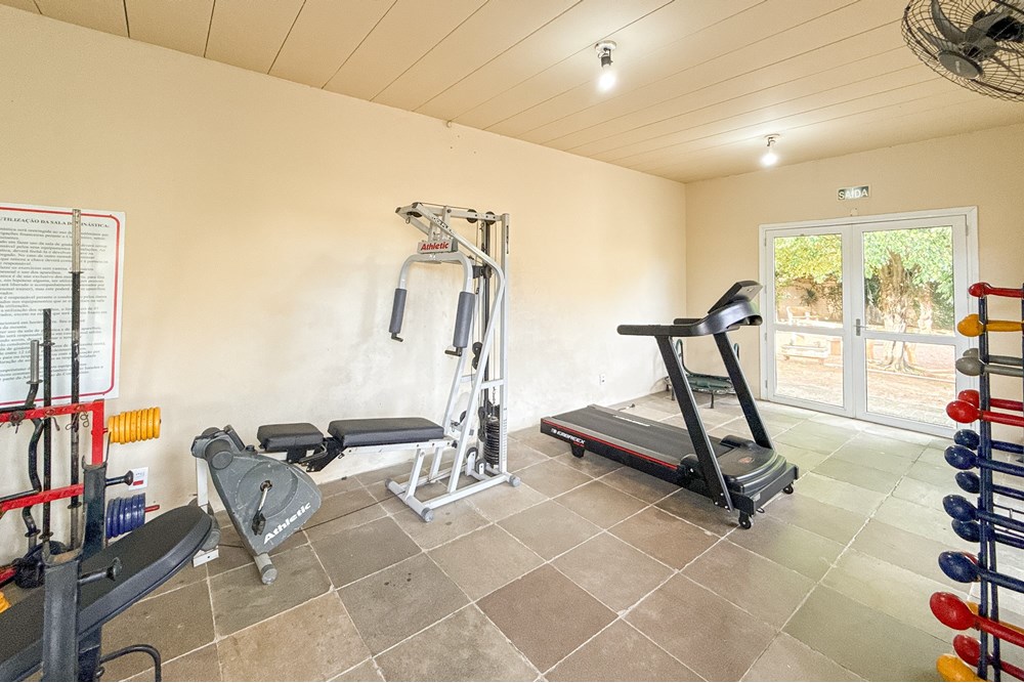 Casa à venda com 2 quartos, 66m² - Foto 18