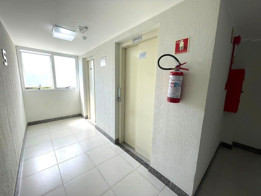 Apartamento à venda com 2 quartos, 59m² - Foto 5