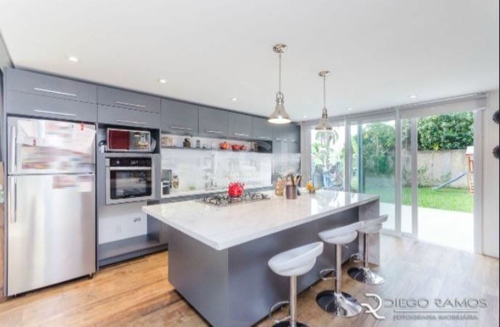 Casa à venda com 3 quartos, 334m² - Foto 19