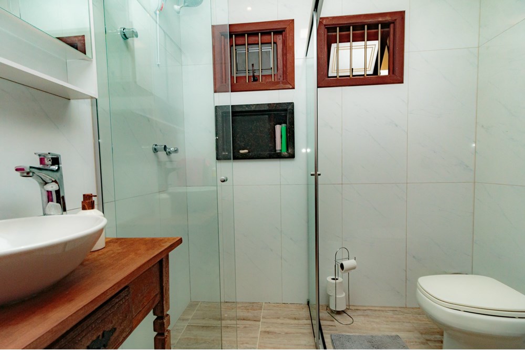 Casa à venda com 3 quartos, 236m² - Foto 3