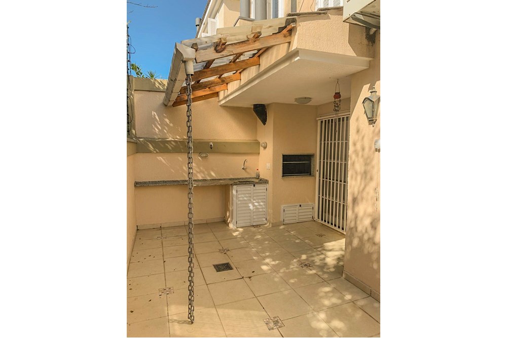 Casa de Condomínio à venda com 3 quartos, 213m² - Foto 26