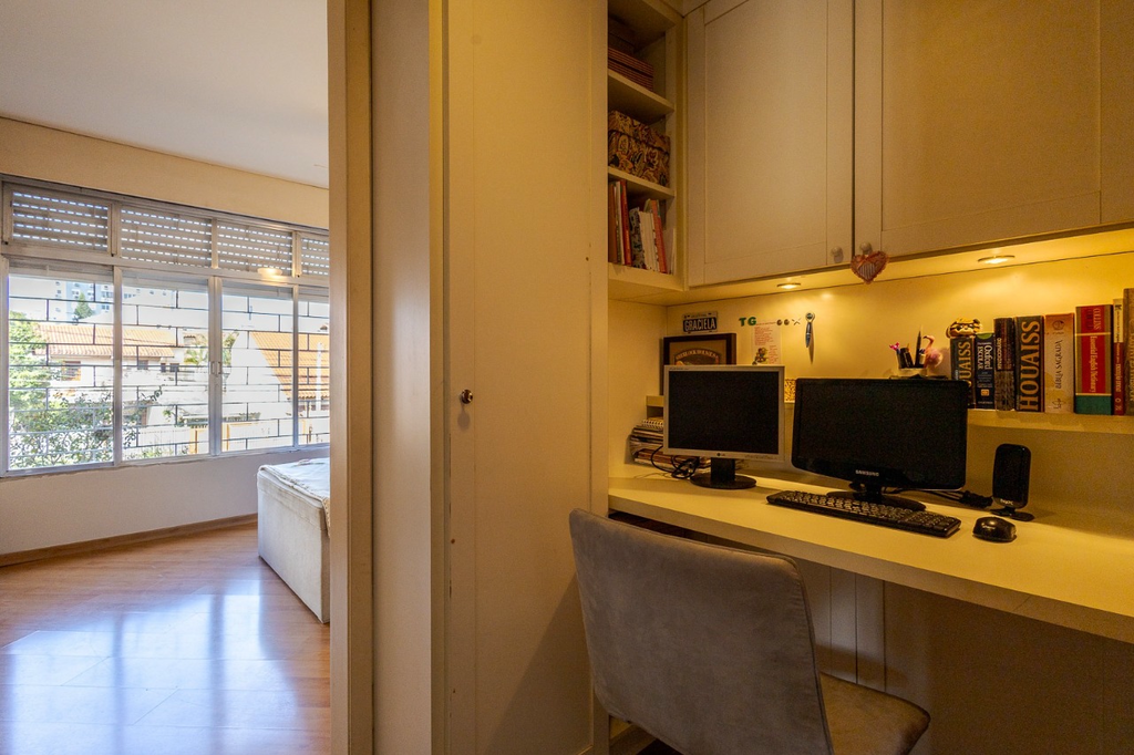 Apartamento à venda com 2 quartos, 106m² - Foto 10