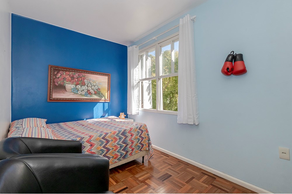 Apartamento à venda com 2 quartos, 74m² - Foto 4