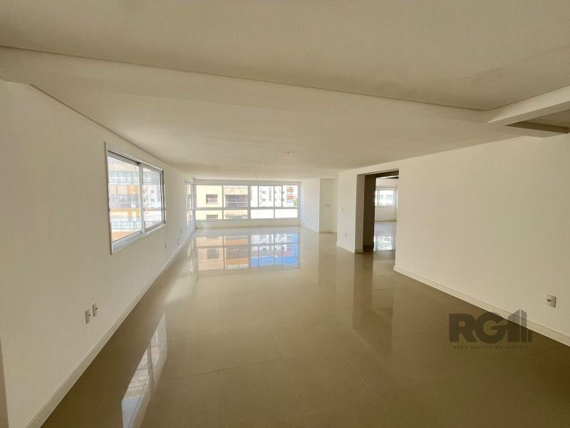 Apartamento à venda com 6 quartos, 300m² - Foto 27
