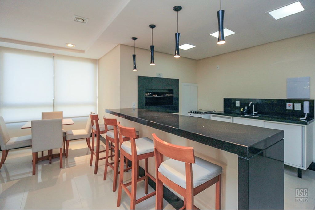 Apartamento à venda com 2 quartos, 66m² - Foto 17