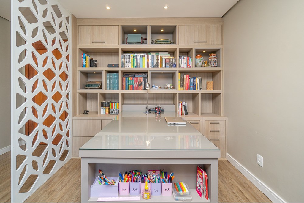 Apartamento à venda com 2 quartos, 84m² - Foto 2