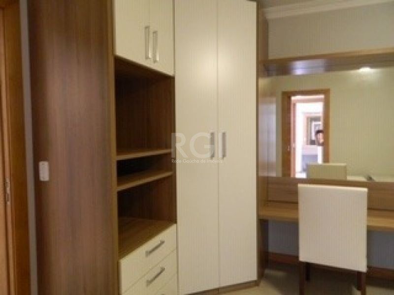 Apartamento à venda com 4 quartos, 190m² - Foto 11