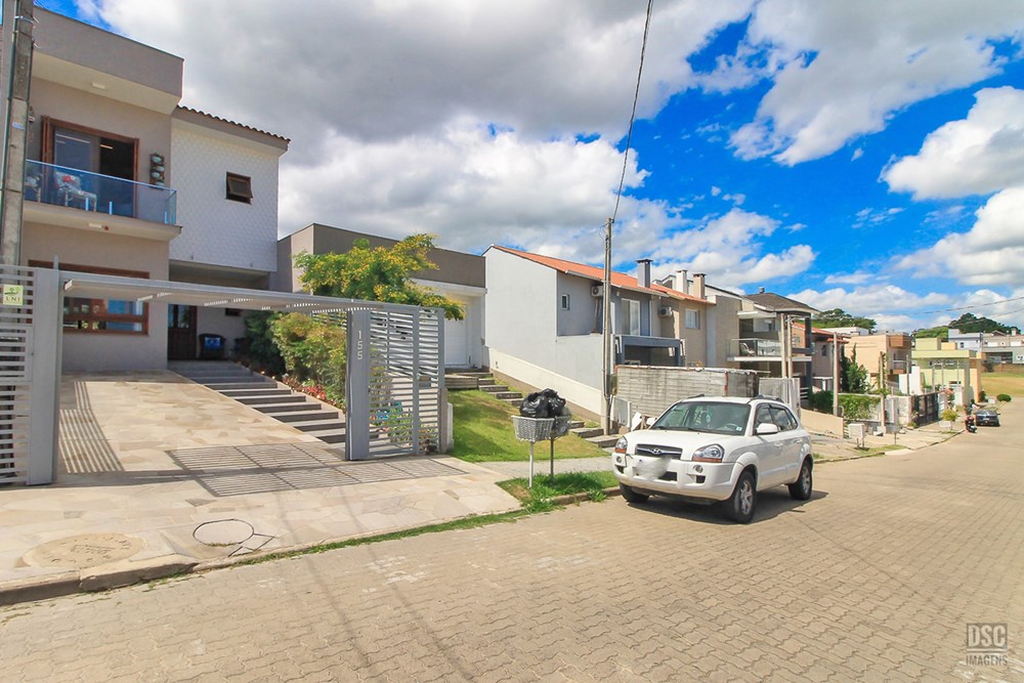 Casa, 3 quartos, 151 m² - Foto 1