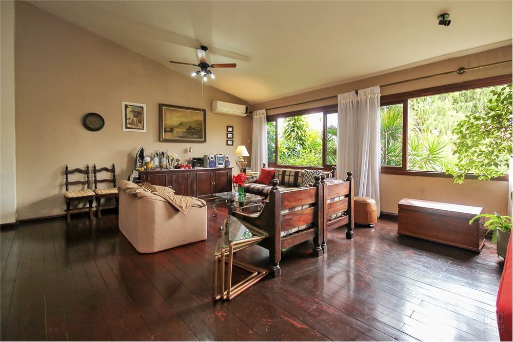 Casa, 3 quartos, 253 m² - Foto 3