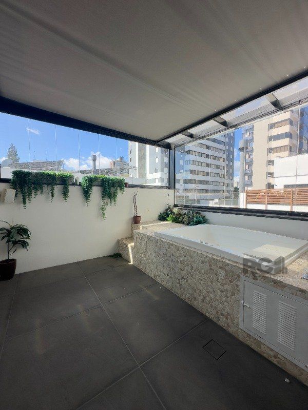 Cobertura à venda com 2 quartos, 116m² - Foto 33
