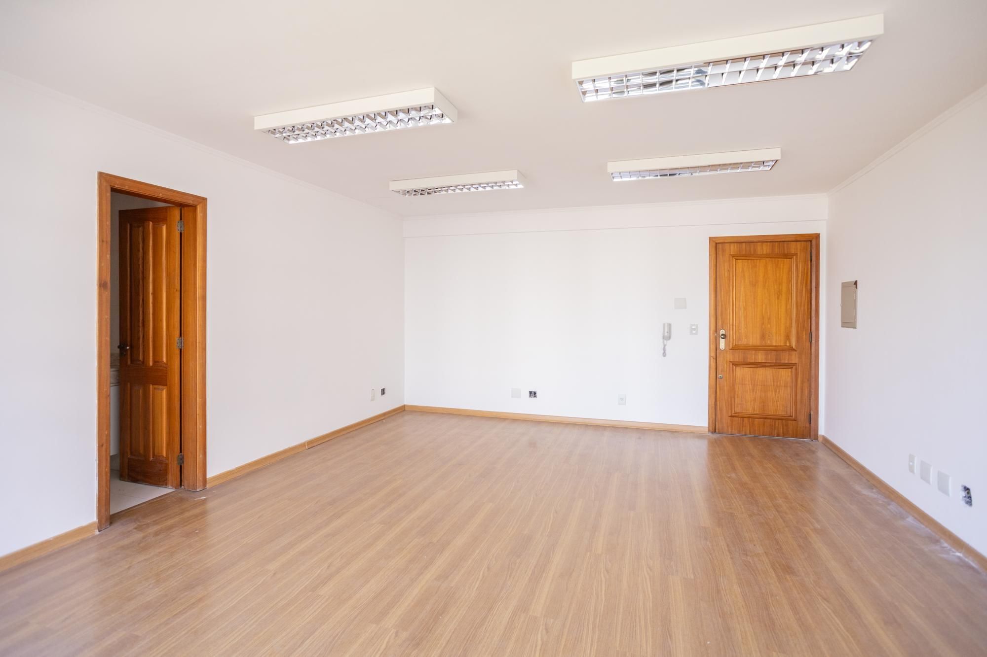 Conjunto Comercial-Sala para alugar com 1 quarto, 51m² - Foto 13
