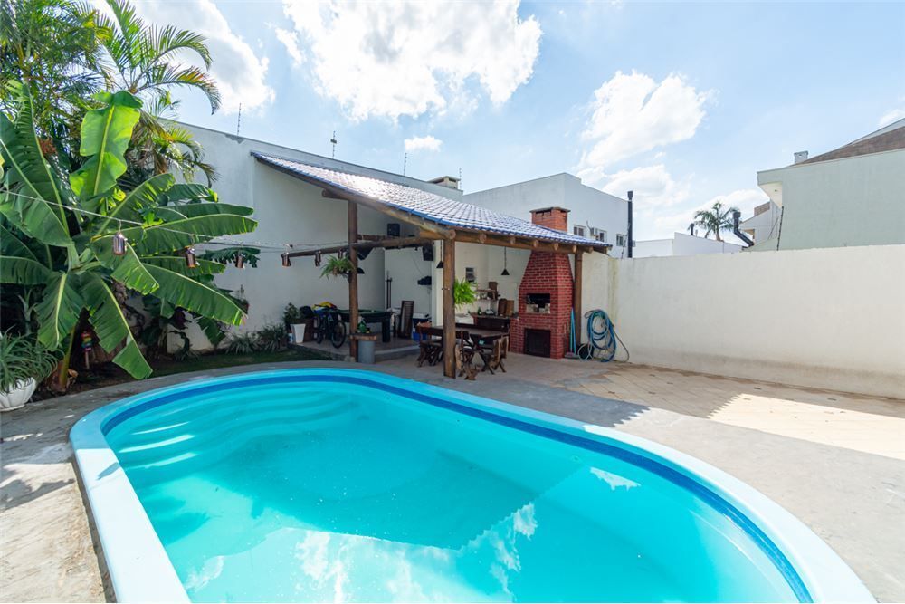 Casa à venda com 4 quartos, 295m² - Foto 12