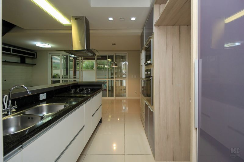 Casa à venda com 3 quartos, 179m² - Foto 31