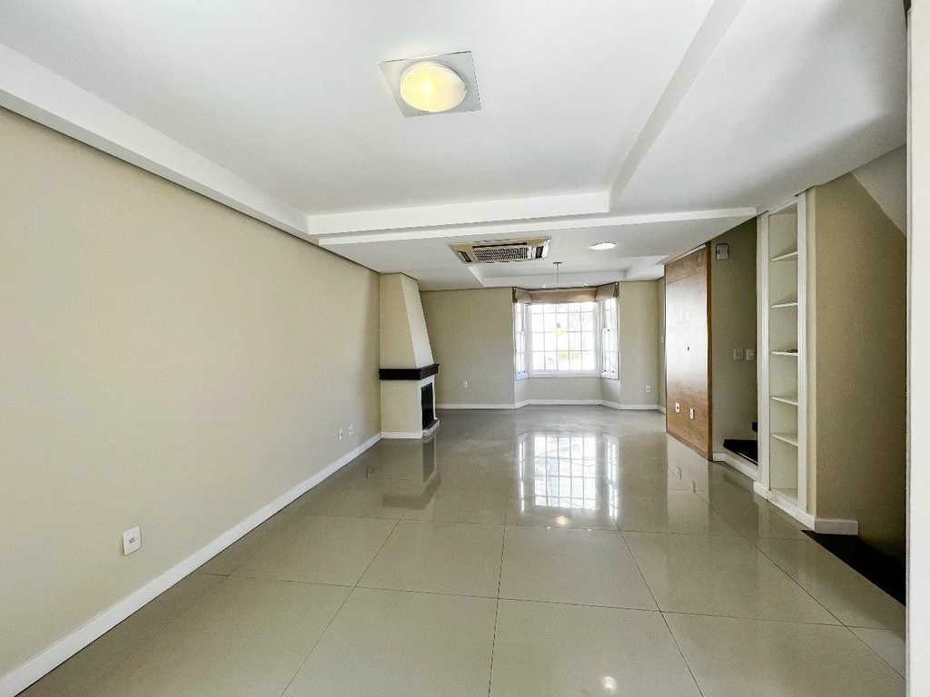 Casa à venda com 4 quartos, 213m² - Foto 31