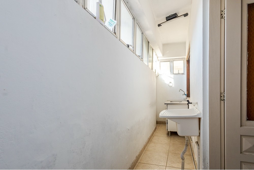 Casa à venda com 6 quartos, 346m² - Foto 49