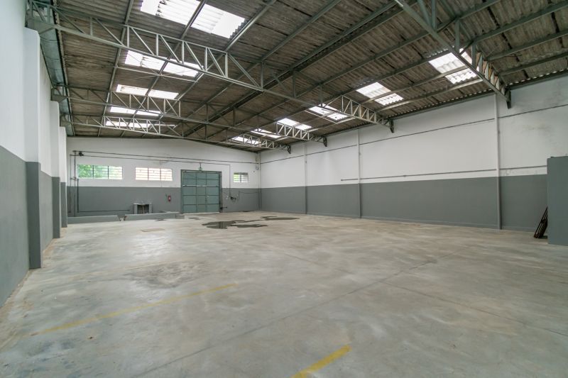 Depósito-Galpão, 371 m² - Foto 1