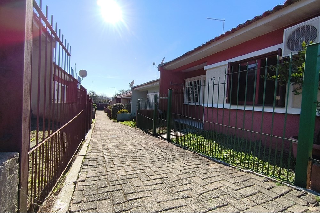 Casa à venda com 2 quartos, 42m² - Foto 25