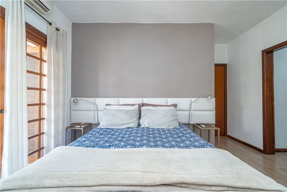 Casa, 4 quartos, 299 m² - Foto 41