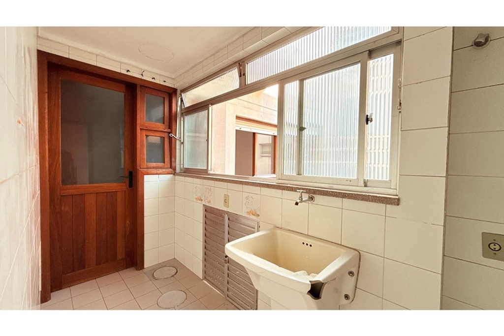 Apartamento à venda com 2 quartos, 85m² - Foto 7