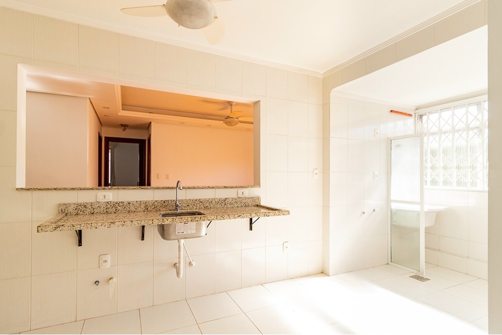 Apartamento à venda com 2 quartos, 76m² - Foto 27