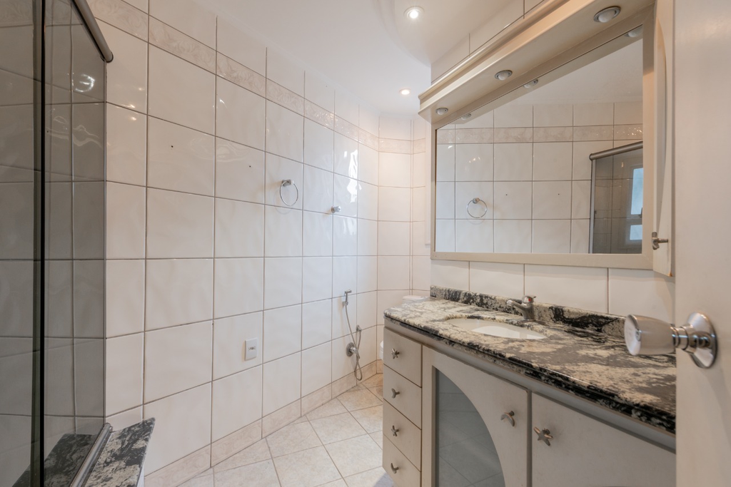 Casa, 6 quartos, 340 m² - Foto 2