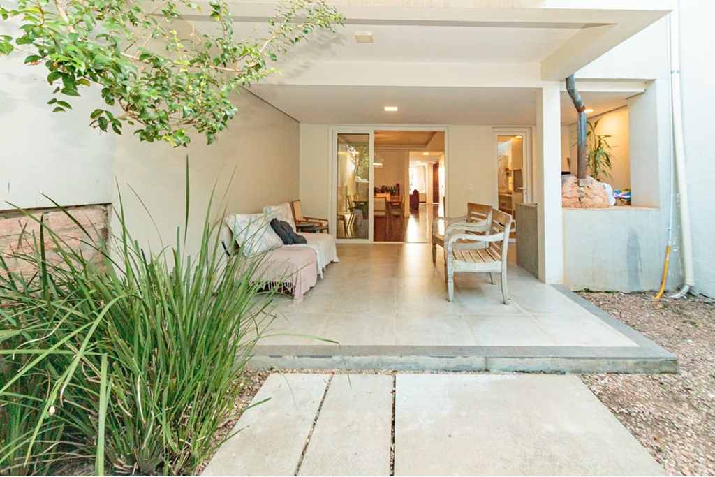 Casa à venda com 4 quartos, 310m² - Foto 38