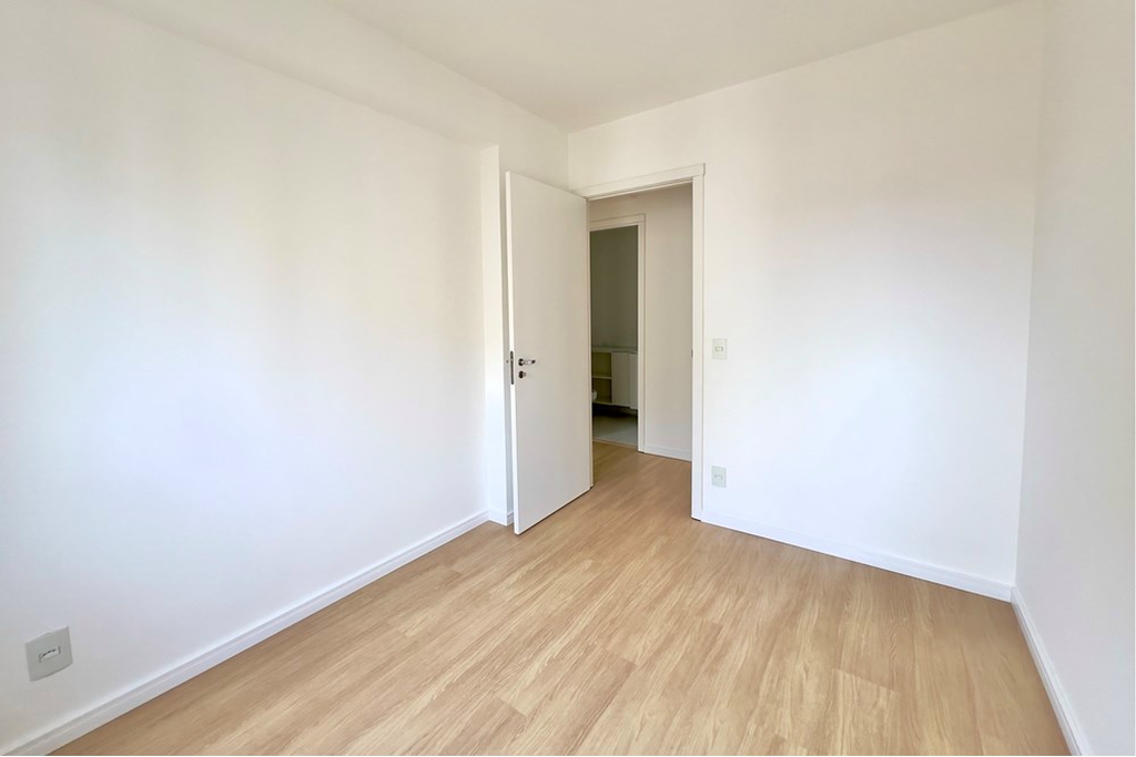 Apartamento à venda com 3 quartos, 77m² - Foto 52