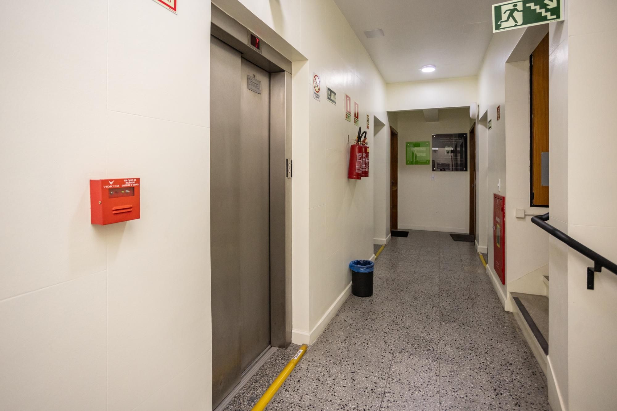 Loja-Salão para alugar com 3 quartos, 39m² - Foto 40