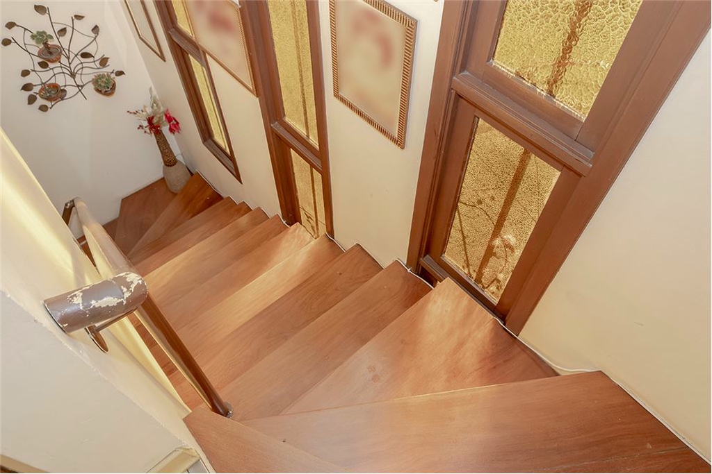Casa à venda com 4 quartos, 173m² - Foto 4