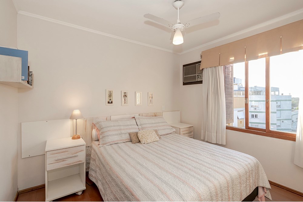 Apartamento à venda com 3 quartos, 138m² - Foto 3