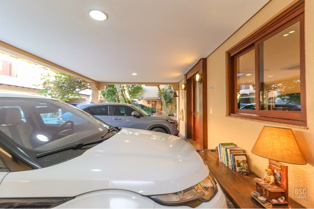 Casa de Condomínio à venda com 4 quartos, 379m² - Foto 12