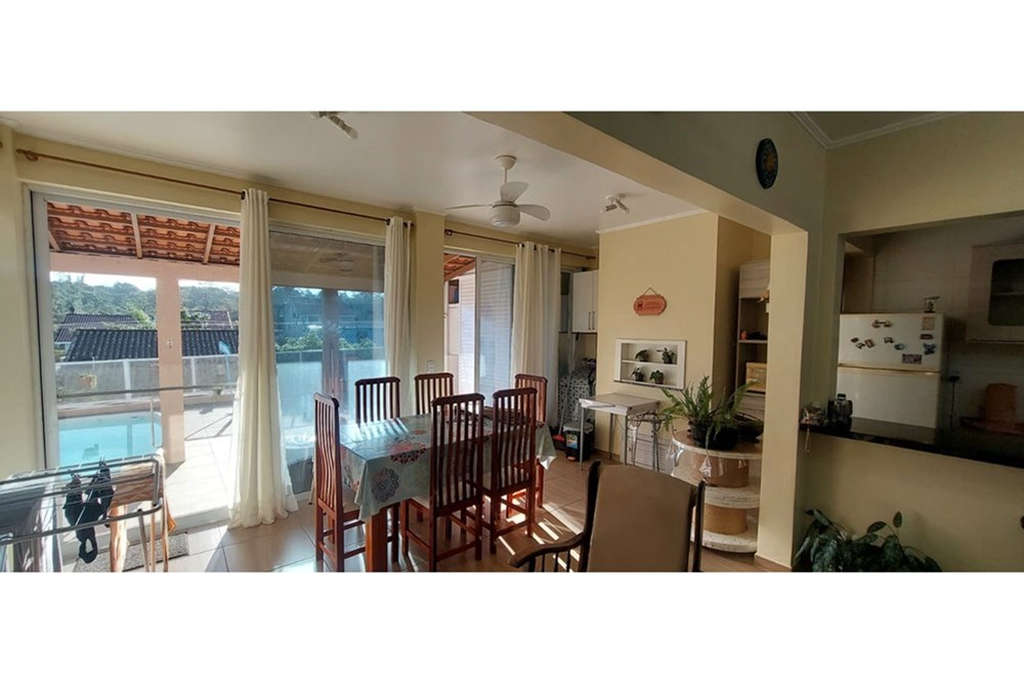 Casa à venda com 2 quartos, 79m² - Foto 23