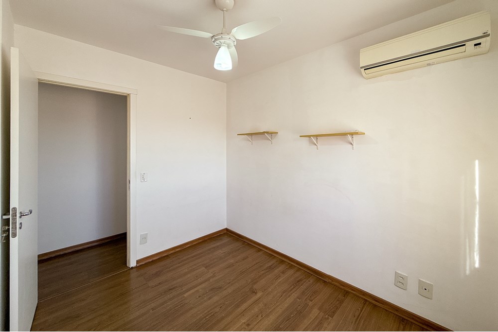 Apartamento à venda com 3 quartos, 124m² - Foto 57