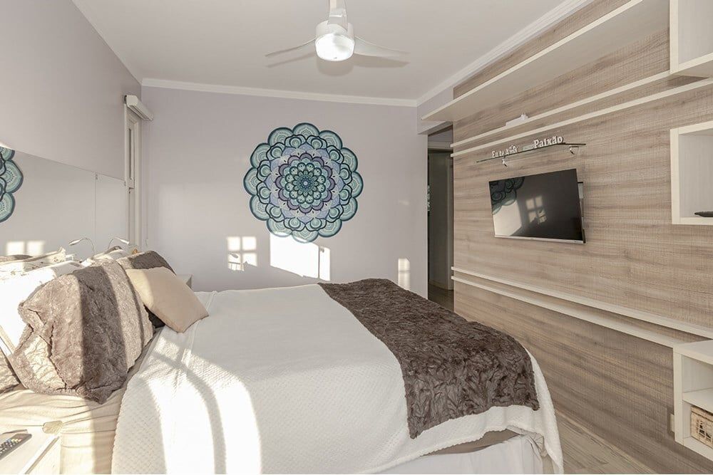Casa à venda com 3 quartos, 303m² - Foto 4