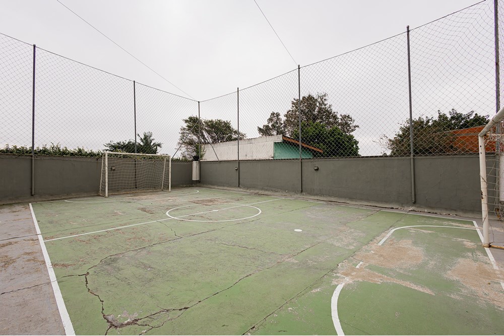 Apartamento à venda com 2 quartos, 64m² - Foto 11