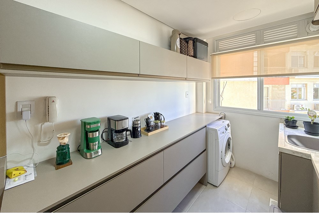 Apartamento à venda com 2 quartos, 66m² - Foto 31