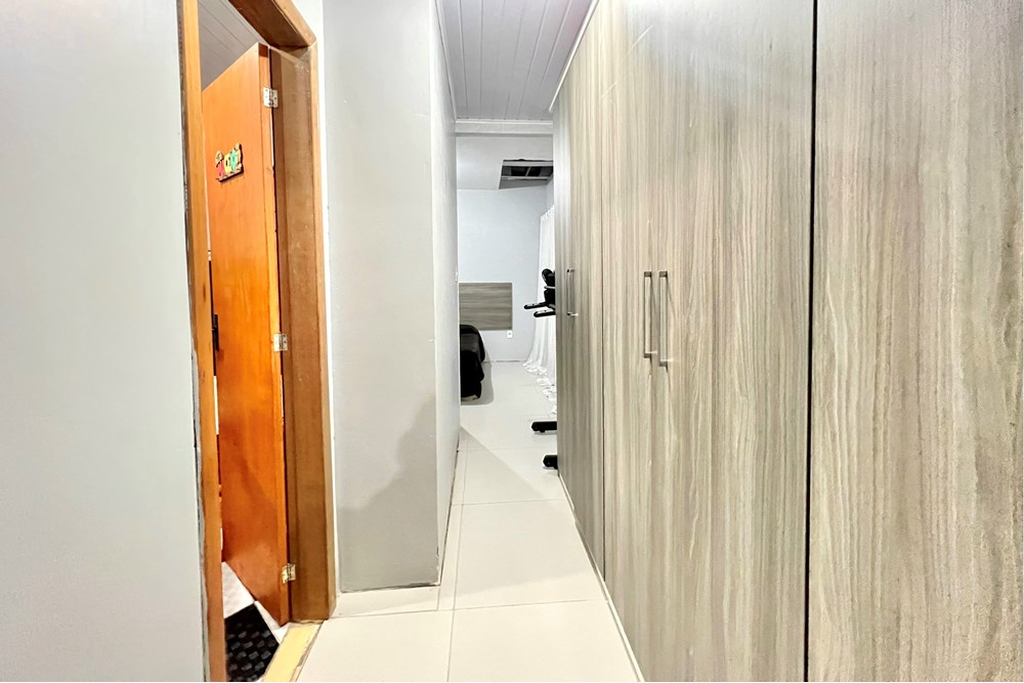 Casa à venda com 2 quartos, 76m² - Foto 8