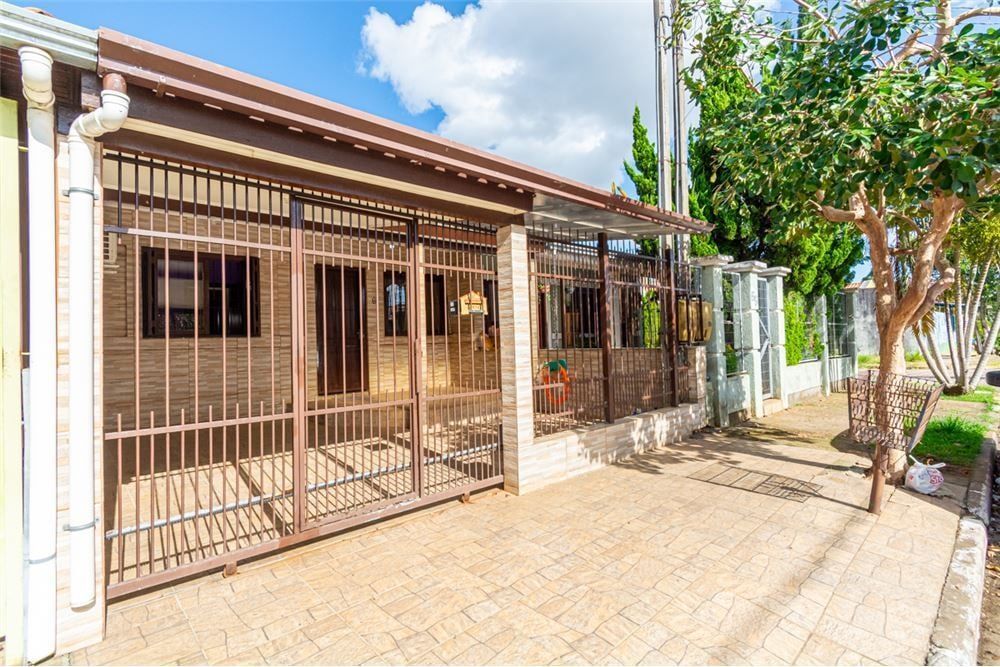 Casa à venda com 2 quartos, 96m² - Foto 1