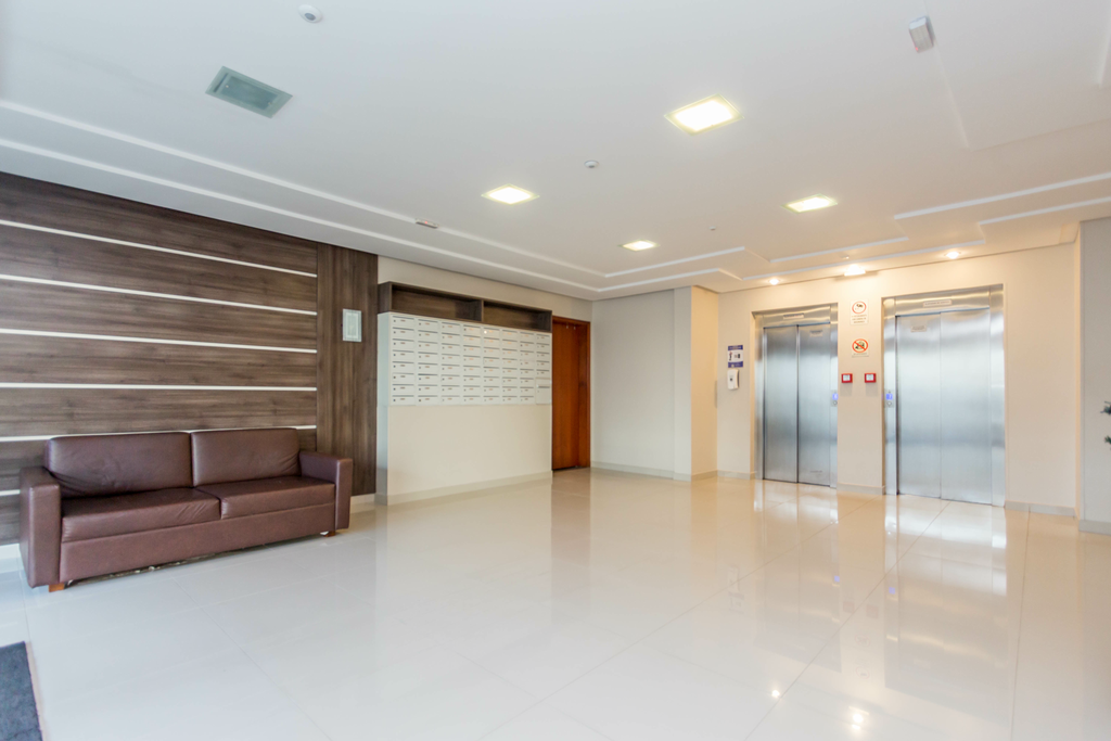 Cobertura, 3 quartos, 195 m² - Foto 2