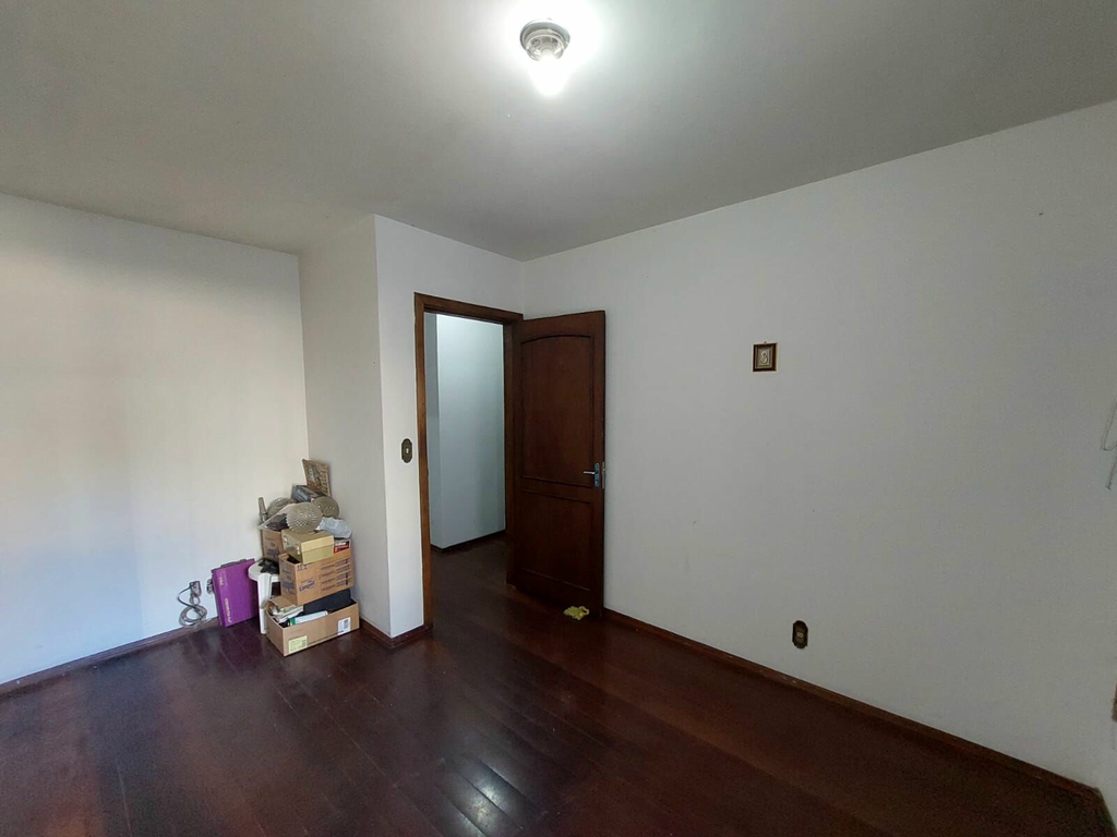 Casa, 5 quartos, 175 m² - Foto 9